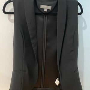 Black Sleeveless Blazer Vest